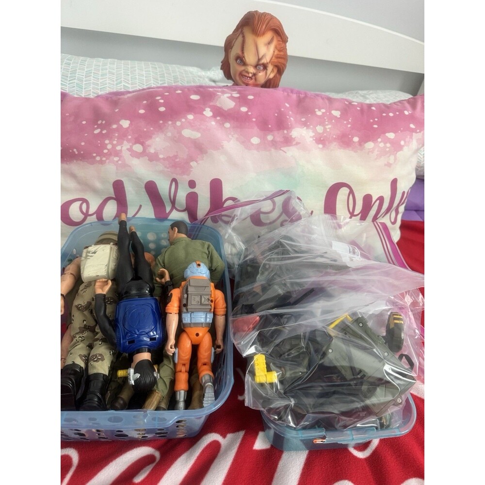 Formative International/ GI Joe 9 Action Figure Lot w/ LOTS of Accessories